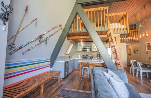 Silver Star Mountain Condo | Spacious Mountain Retreat w/Beautiful Loft! – Perfect for small groups!