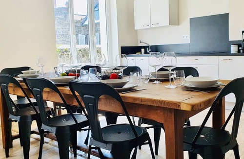 Dernier Sou Apartment | Spacious new apartment at the foot of the cathedral!