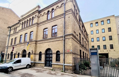Avoti Apartment | Spacious New Flat in Riga's Hip District Centrs!