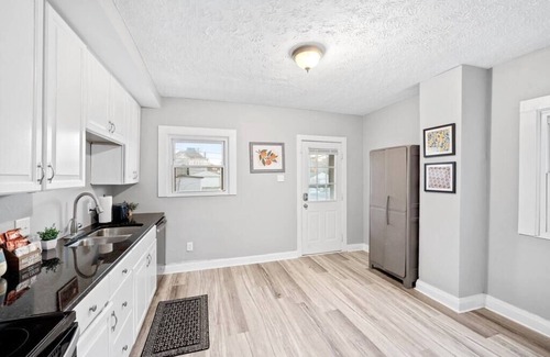Old North Columbus House | Spacious & New Remodeled 6BRs Home
