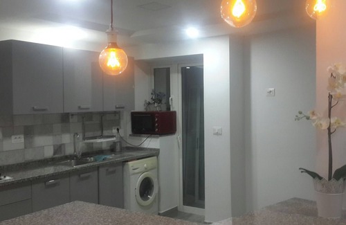 Carthage Apartment | Spacious new S+1 apartment near Saint Louis Cathedral and the sea