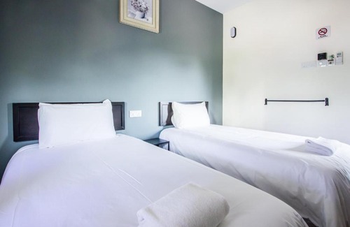 Benggali House | Spacious Newly Plumeria - 2BedRooms in share house