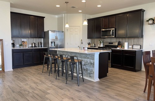 Wells Branch House | Spacious North Austin Retreat ✦ Family Pet Friendly ✦ Near Domain, Q2 & Downtown
