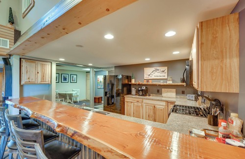 Old Forge House | Spacious Old Forge Condo w/Patio & Fire Pit!