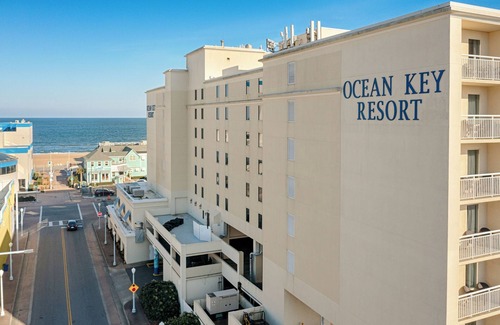 Northeast Virginia Beach Apartment | Spacious One Bedroom Condo