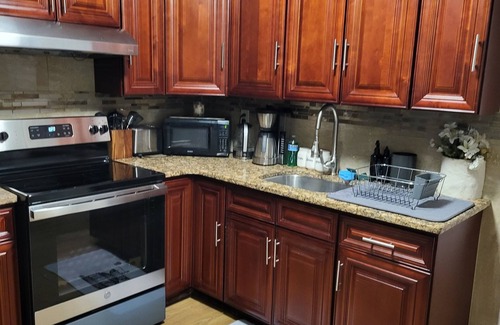 Ditmars Steinway Apartment | Spacious one bedroom apartment in Astoria