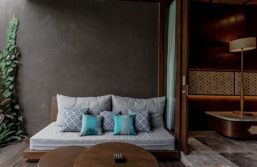 Melayang Resort | Spacious One Bedroom Pool Villa in the middle of Ubud