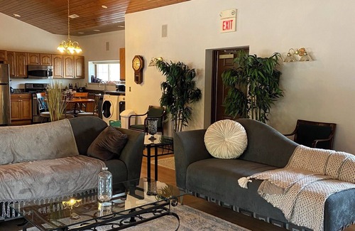 Loves Park House | Spacious Open Concept Home on the Beautiful Rock River