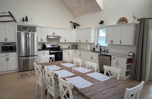 Crosslake House | Spacious Open Concept Cabin on Big Pine Lake w/Sandy Beach & Incredible Sunsets