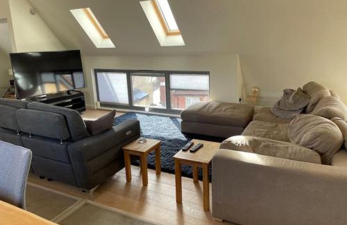 Salisbury Apartment | Spacious penthouse with great views of the Cathedral