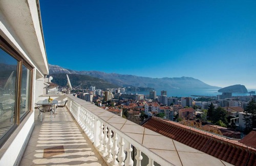 Babin do Apartment | Spacious penthouse with spectacular sea view