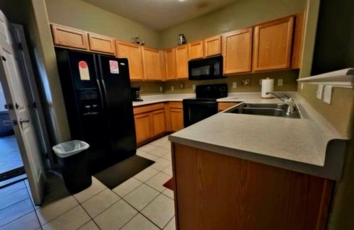Dupont House | Spacious pool Condo In Denver Near downtown and airport