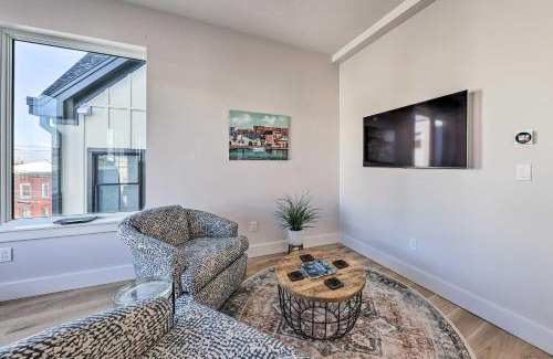 East Bayside House | Spacious Portland Home Walk Downtown!