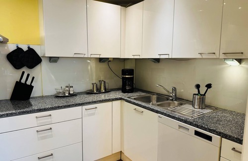 Ullanlinna Apartment | Spacious premium 5-bedroom apartment in fabulous Helsinki center