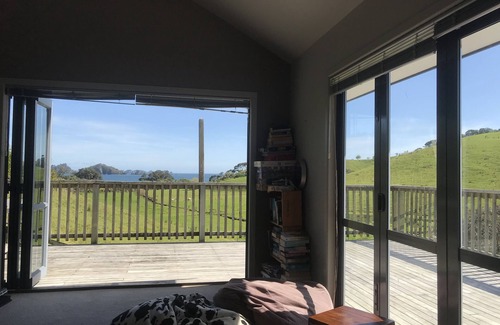 Whananaki House | Spacious private modern house, seaviews, decks