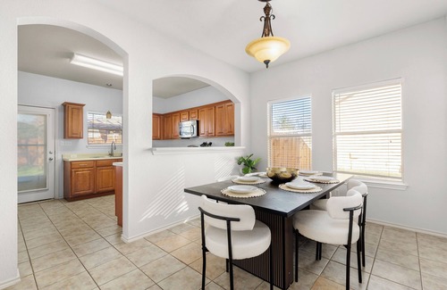 Kyle House | Spacious & Private Retreat 20 Minutes to Austin!