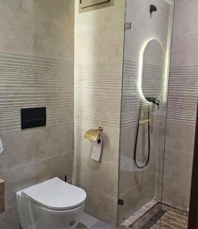 Sale House | Spacious Private Room next to the airport