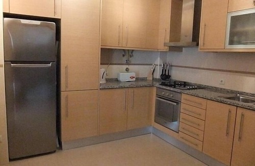 Sao Martinho do Porto Apartment | Spacious 3 Bedroom Apartment. Close to Beach. Highly recommended