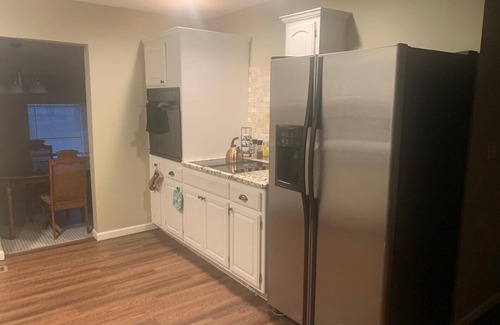 Tulsa House | Spacious, Quaint, and Quiet home in the middle of Tulsa