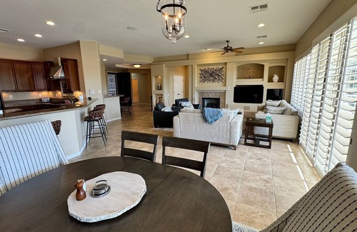 Corte Bella House | Spacious ranch style home w pool and spa in gated Corte Bella Country Club.