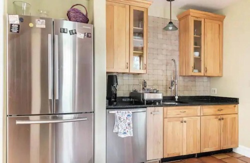 Takoma Park House | Spacious Relaxing & Beautiful home in Takoma Park on Washington, DC METRO