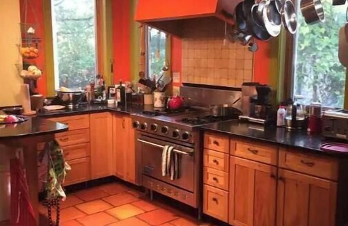 Takoma Park House | Spacious Relaxing & Beautiful home in Takoma Park on Washington, DC METRO