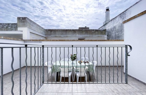 Racale House | Spacious Renovated Apartment in Racale, Comfort in the Heart of Salento