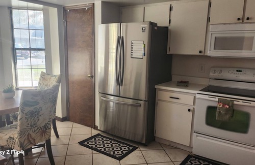Webster Villa | Spacious Ridge Manor Villa with BBQ, Screened Lanai, and Views