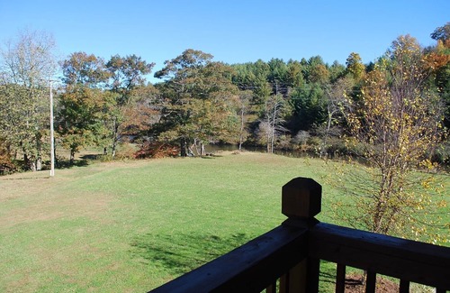 Jefferson Cabin | Spacious Riverfront Cabin w/HotTub,Pet Friendly,PingPong,Stone Frpl