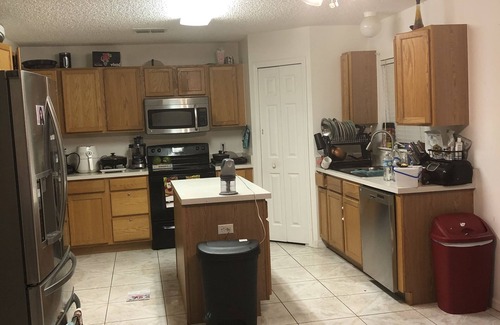Spring Hill House | Spacious Room#3 for 2 fabulous guests!