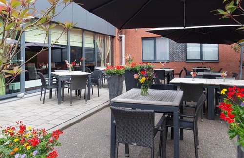 Zevenbergen Hotel | Spacious Room in a Picturesque Setting – Ideal for Couples