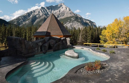 Banff Apartment | Spacious Room w/Mountain View + Private Balcony