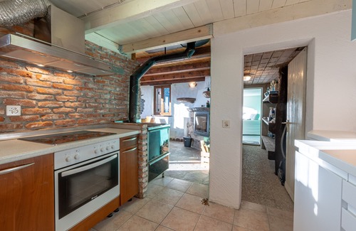 Gambarogno House | Spacious rustico in the Indemini Valley with a view of Lake Maggiore