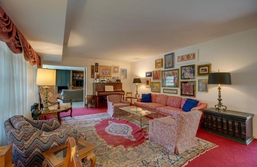 Bel Meade House | Spacious San Antonio Home about 5 Mi to Downtown!