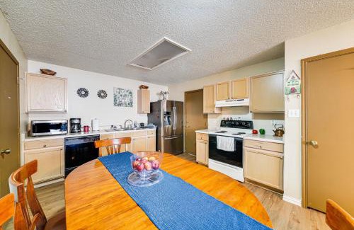 West San Antonio House | Spacious San Antonio Home Close to Military Bases