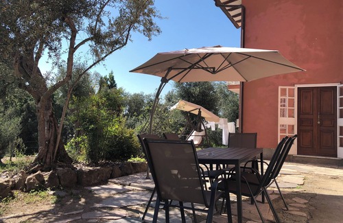 Castelnuovo Magra Apartment | Spacious sea view apartment on the hill with private garden!n