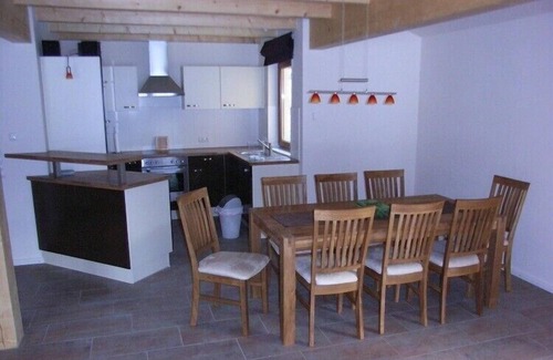 Kotschach-Mauthen Apartment | Spacious semi-detached house, quiet area - yet in place