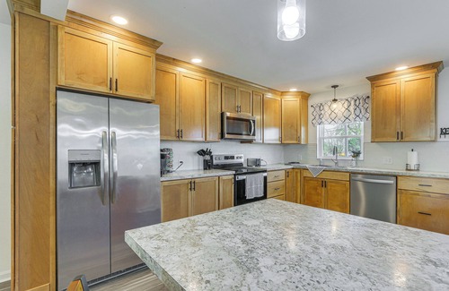 Pleasant Hall House | Spacious Shippensburg Home, Close to Museums!
