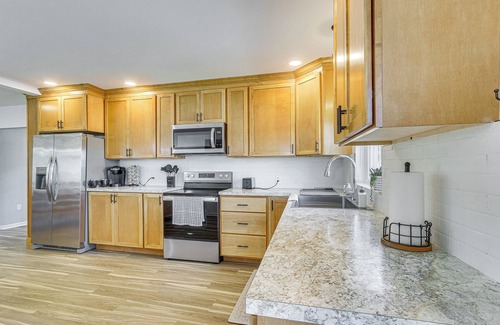 Pleasant Hall House | Spacious Shippensburg Home, Close to Museums!