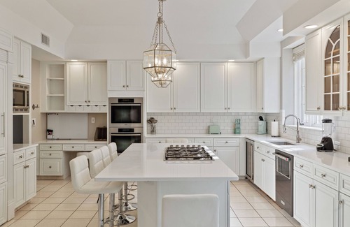 Monroe House | Spacious Smart Home Retreat on 14 Acres of Nature