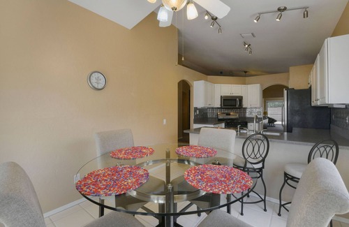 Continental Ranch House | Spacious Southwestern Sunny Casita