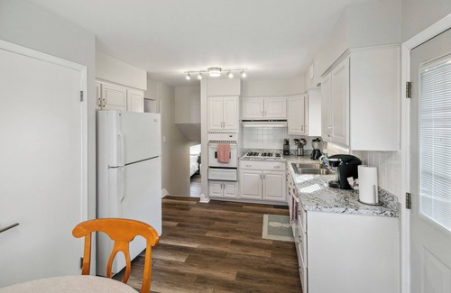Libertyville House | Spacious Split-Level Home