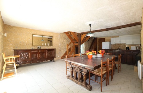 Pays-de-Belves House | Spacious stone house with private pool set in the heart of the Black Périgord