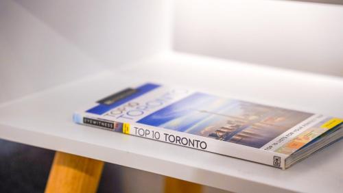 Fort York Apartment | Spacious Studio in the Heart of Downtown Toronto