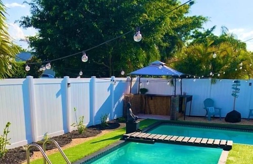 Boynton Beach Apartment | Spacious studio w/ spa and pool!