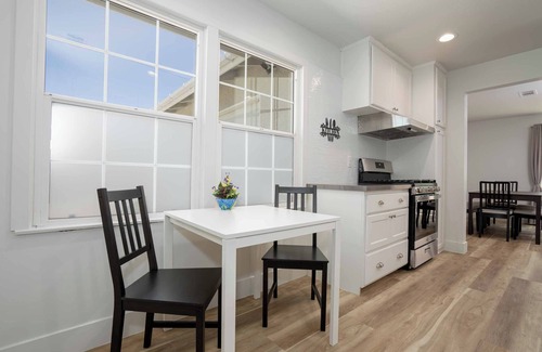 Midway City House | Spacious & Stylish 4BR Home near Huntington Beach