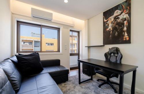 Ermesinde Apartment | Spacious & Stylish Flat with Garage by HostWise