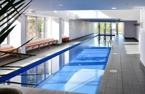 City West Apartment | Spacious sun-drenched apartment, centrally located