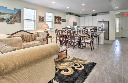 Surprise House | Spacious Surprise Home Near Sports Stadiums!