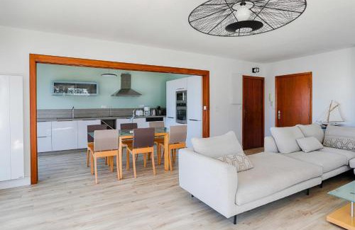 Saint-Philibert Apartment | Spacious T4 with Wifi on the seafront